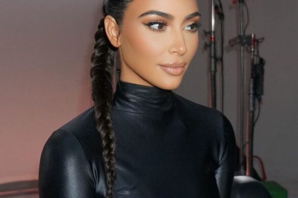 Kim Kardashian Has Trademarked Kimono And The World Is Ready For The