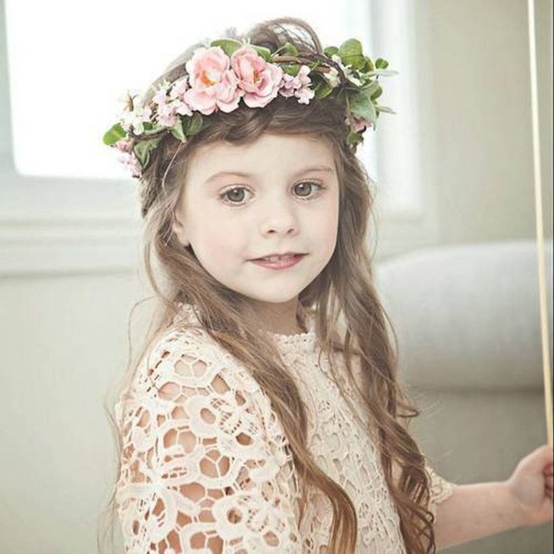 Flawless Dresses And Hairstyles For Flower Girls - Fishtail Braid - Curles