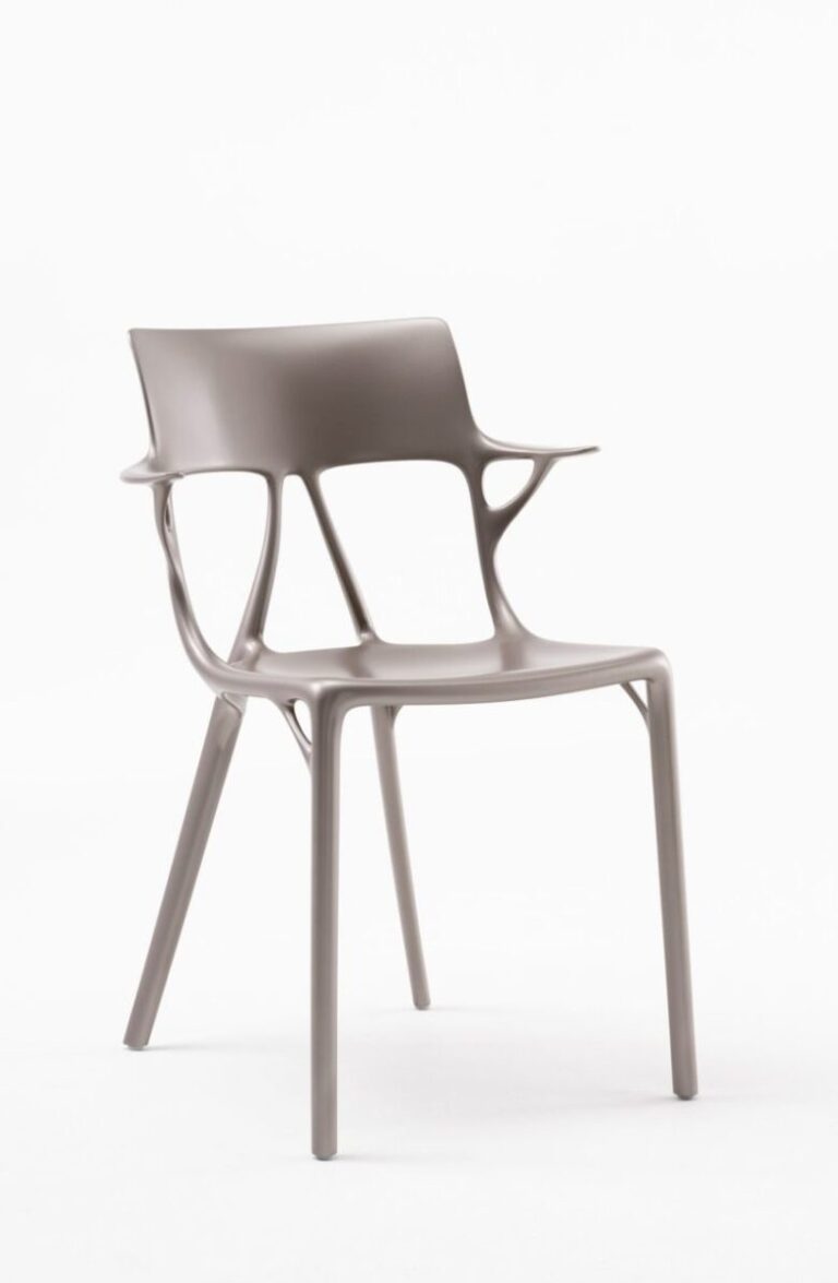 Kartell: The First Chair Created by Artificial Intelligence