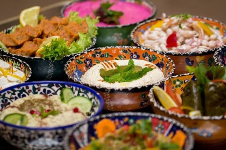 Why You Should Spend Your Holiday In Oman - Delicious Cuisine - Scenery