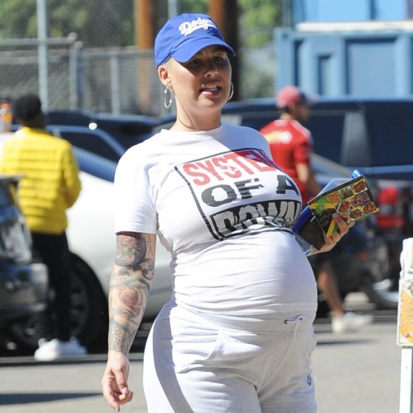 Amber Rose Undergoes Liposuction: "I'm Gonna Suck All The Baby Fat Out ...