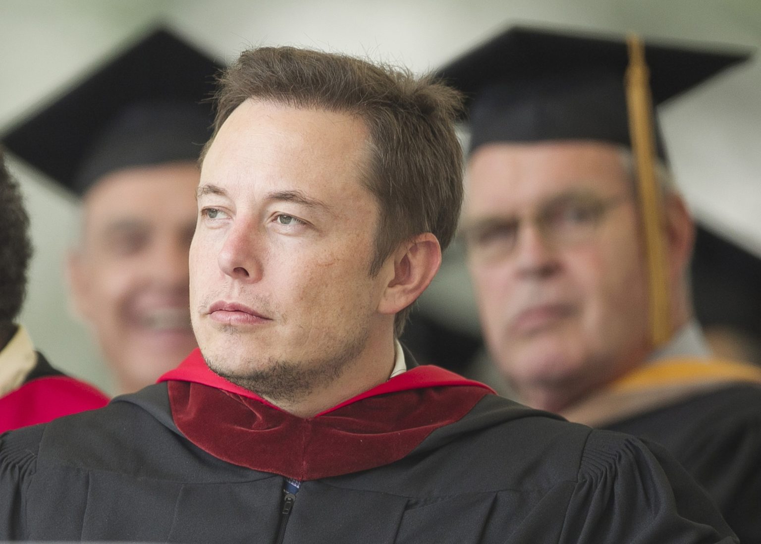 15 Mind-Blowing Things you Didn't Know About Elon Musk - DemotiX