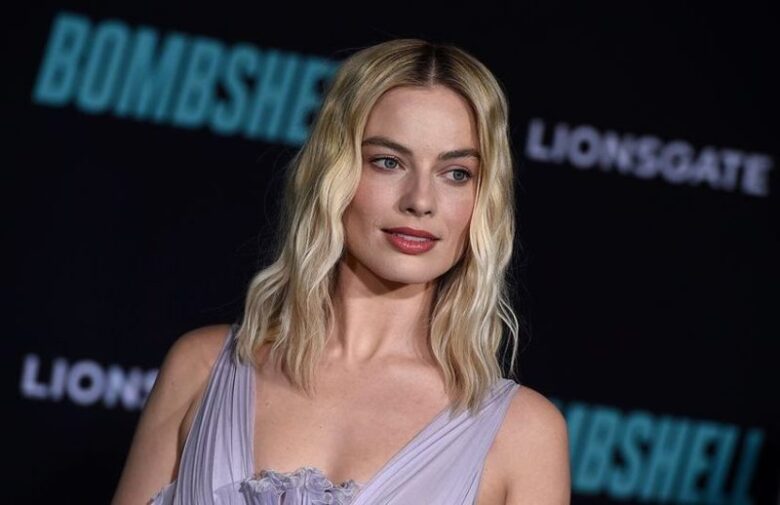 Margot Robbie Looks Flawless Even Without Makeup - DemotiX