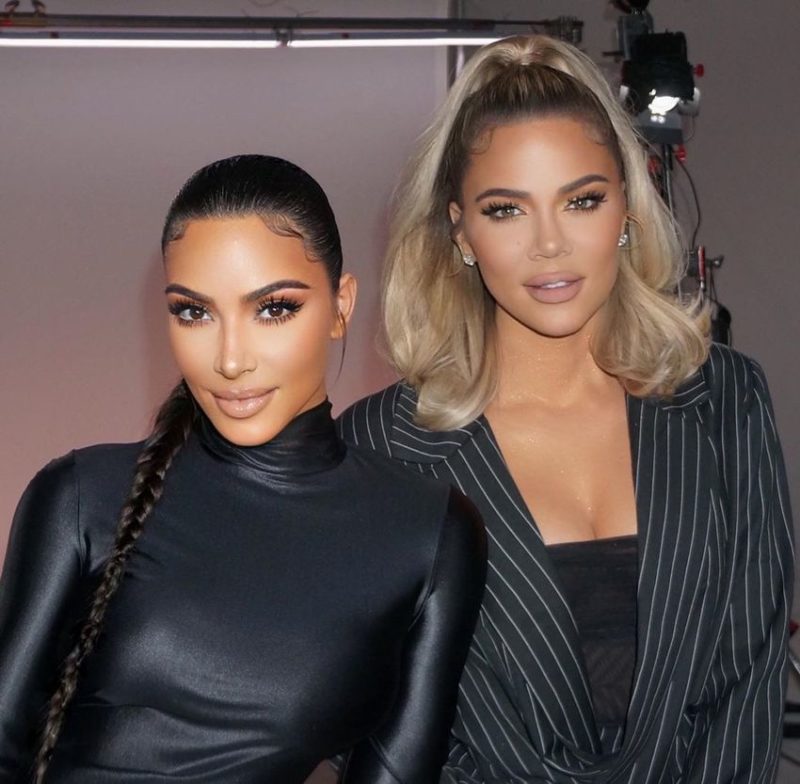Kim Kardashian Has a New Hairstyle - DemotiX