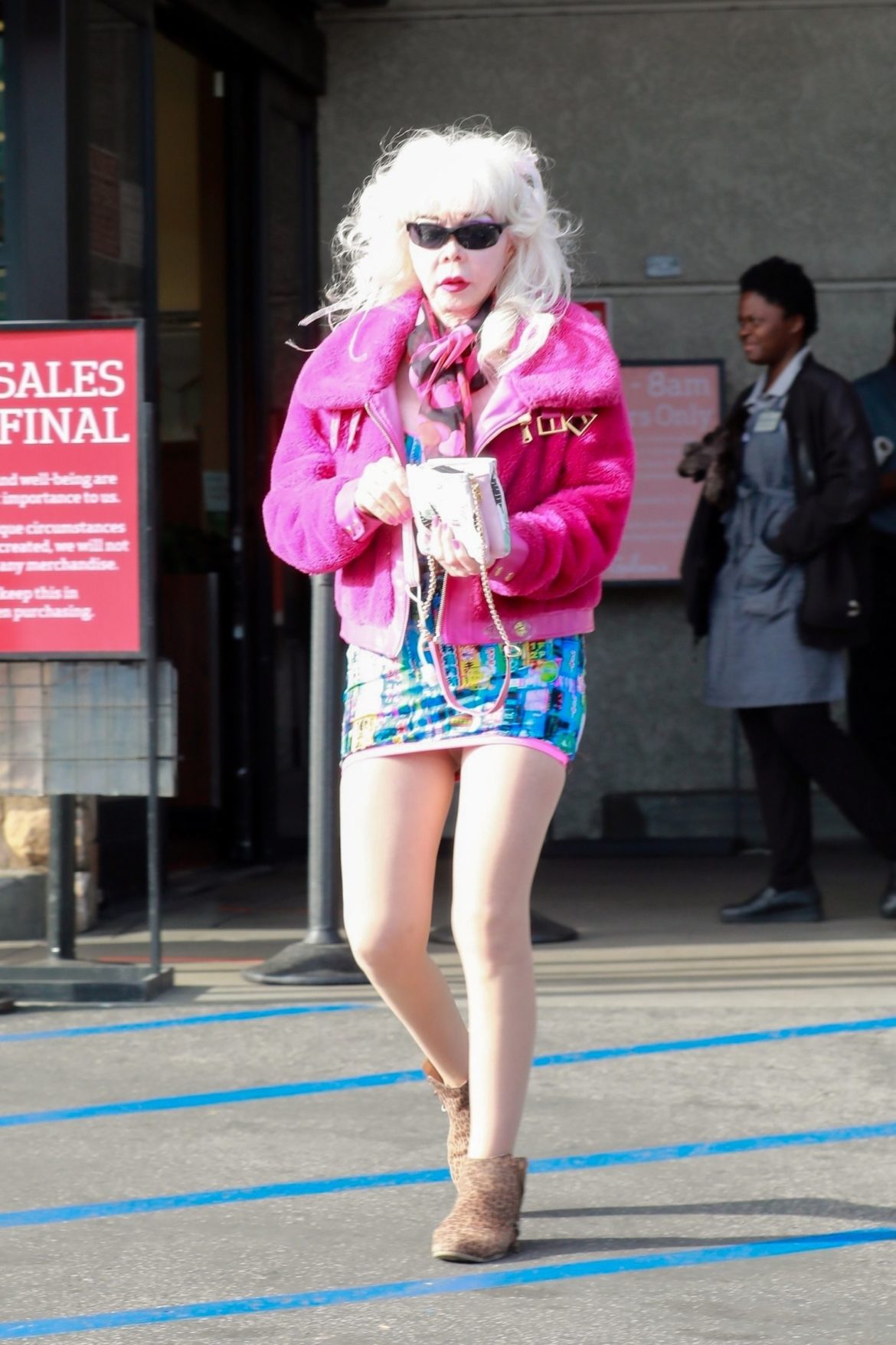 Angelyne at 70 Still Shocks With Her Appearance - DemotiX