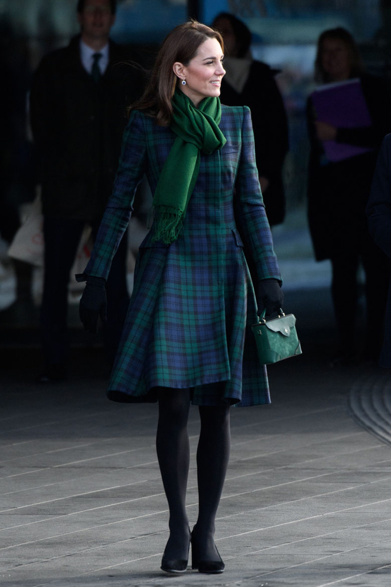 Kate Middleton Looks Stunning Whenever She Wears Green - DemotiX