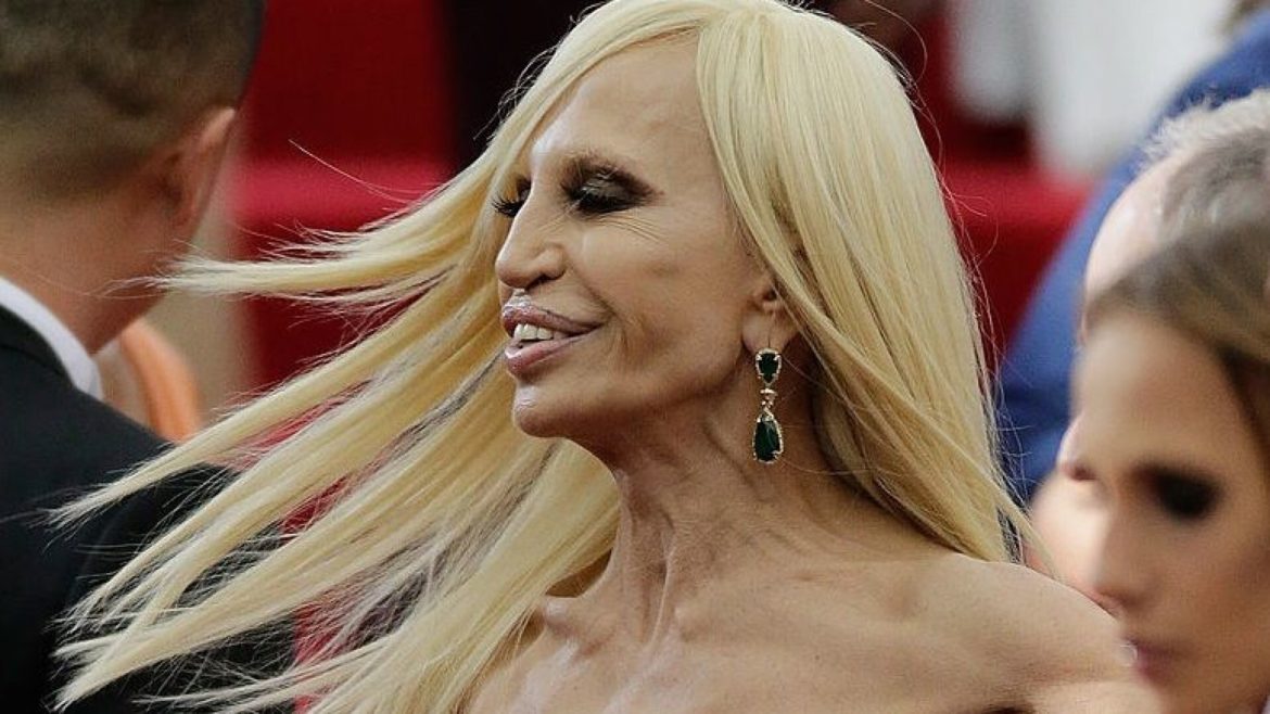 Donatella Versace Turns 65 Soon From Beauty To The Queen Of Plastic 