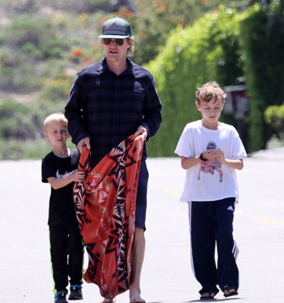 Owen Wilson Enjoys Quarantine With His Son but Still Doesn't Want to ...