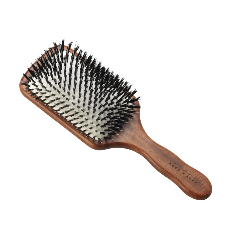 Are Wooden Brushes Good for Your Hair? - 2024 Guide - DemotiX
