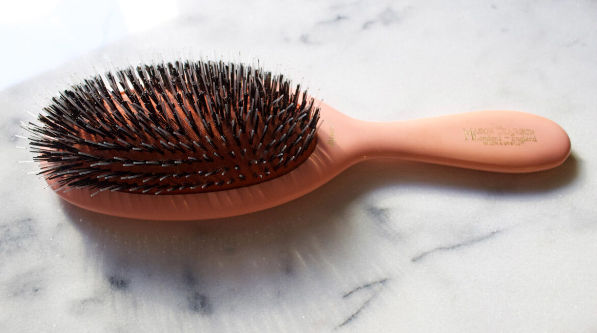 Are Wooden Brushes Good for Your Hair? 2024 Guide