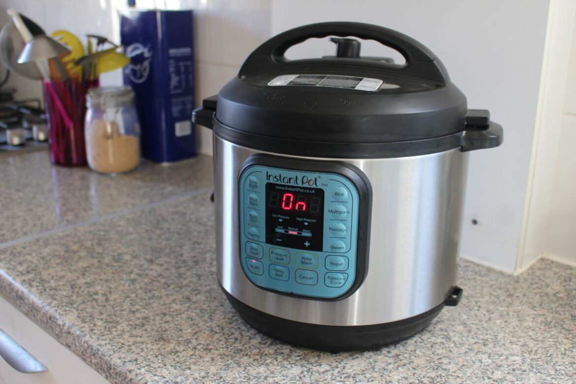 What to Do Before Slow Cooking in an Instant Pot - DemotiX