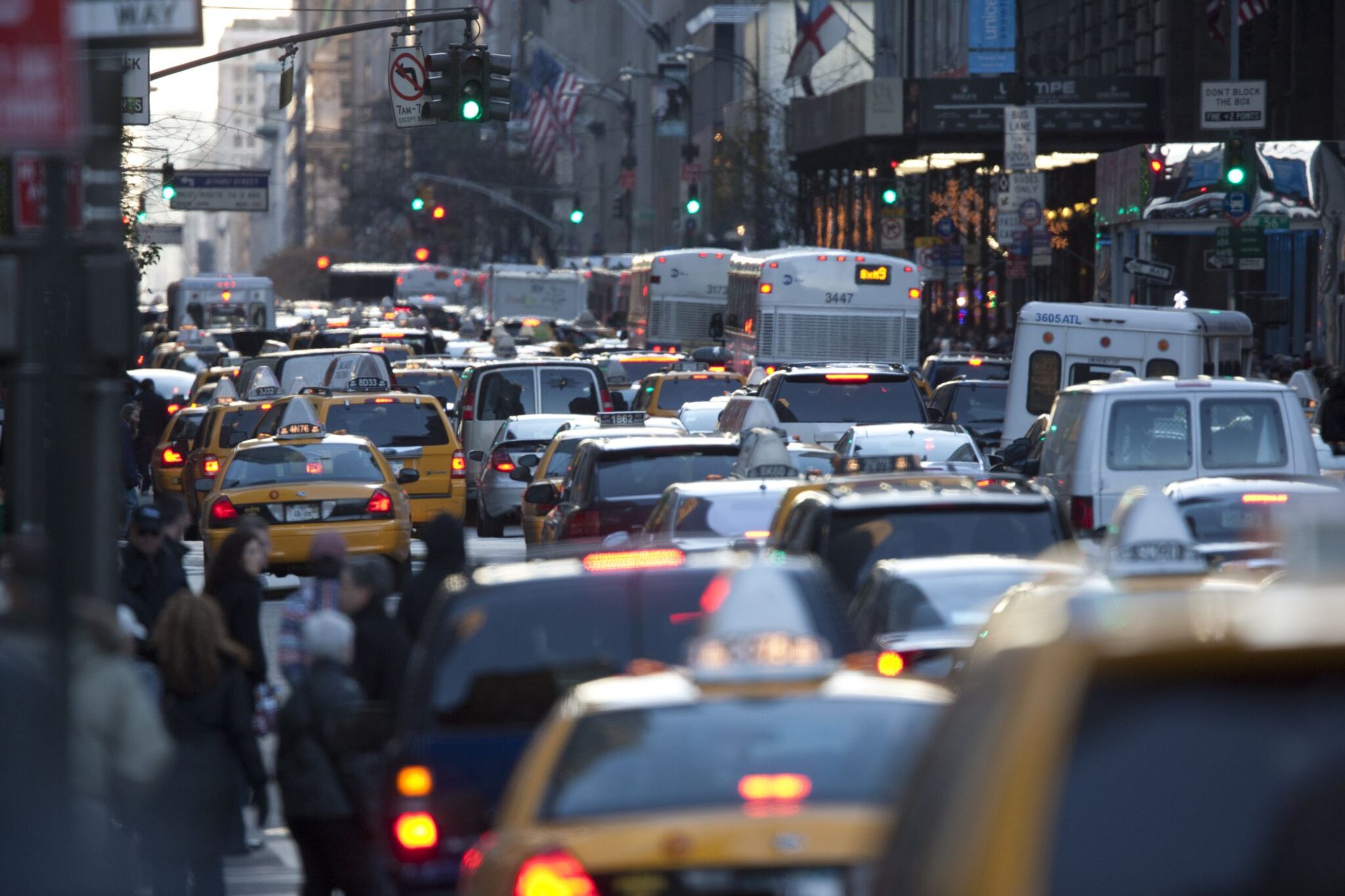 4 Common Traffic Congestion Problems in Cities And Their Solutions ...