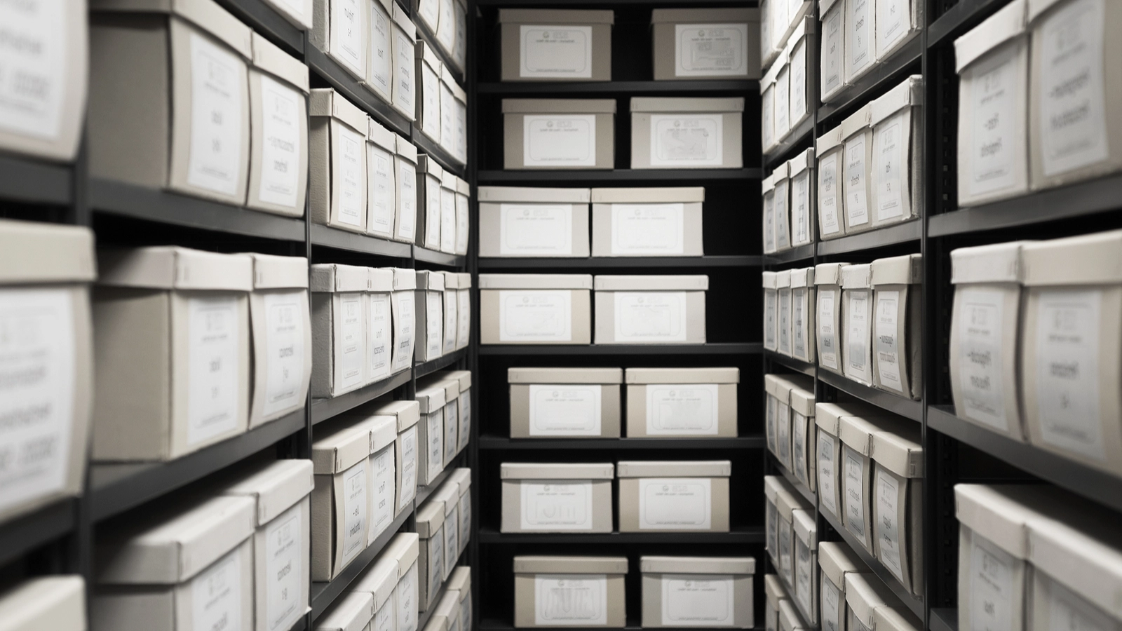 Правила организации архивного хранения 2015. Архив документов. Хранилище документов. Архивное хранение. Хранение документов в архиве.