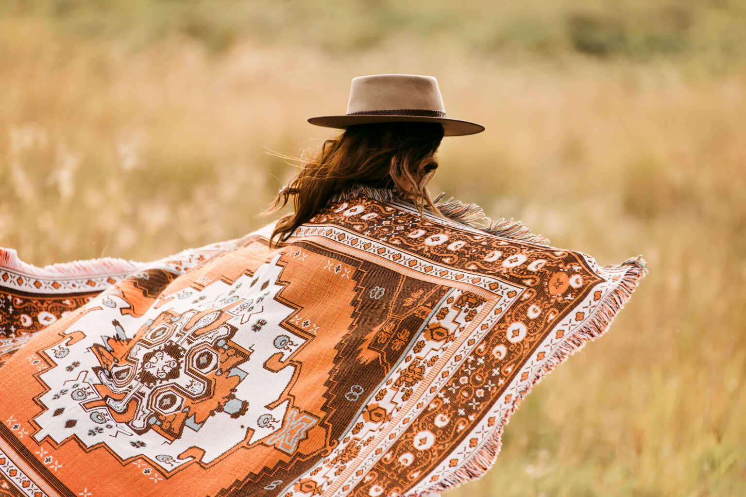 The 4 Best Waterproof Picnic and Beach Mats for Every Style DemotiX