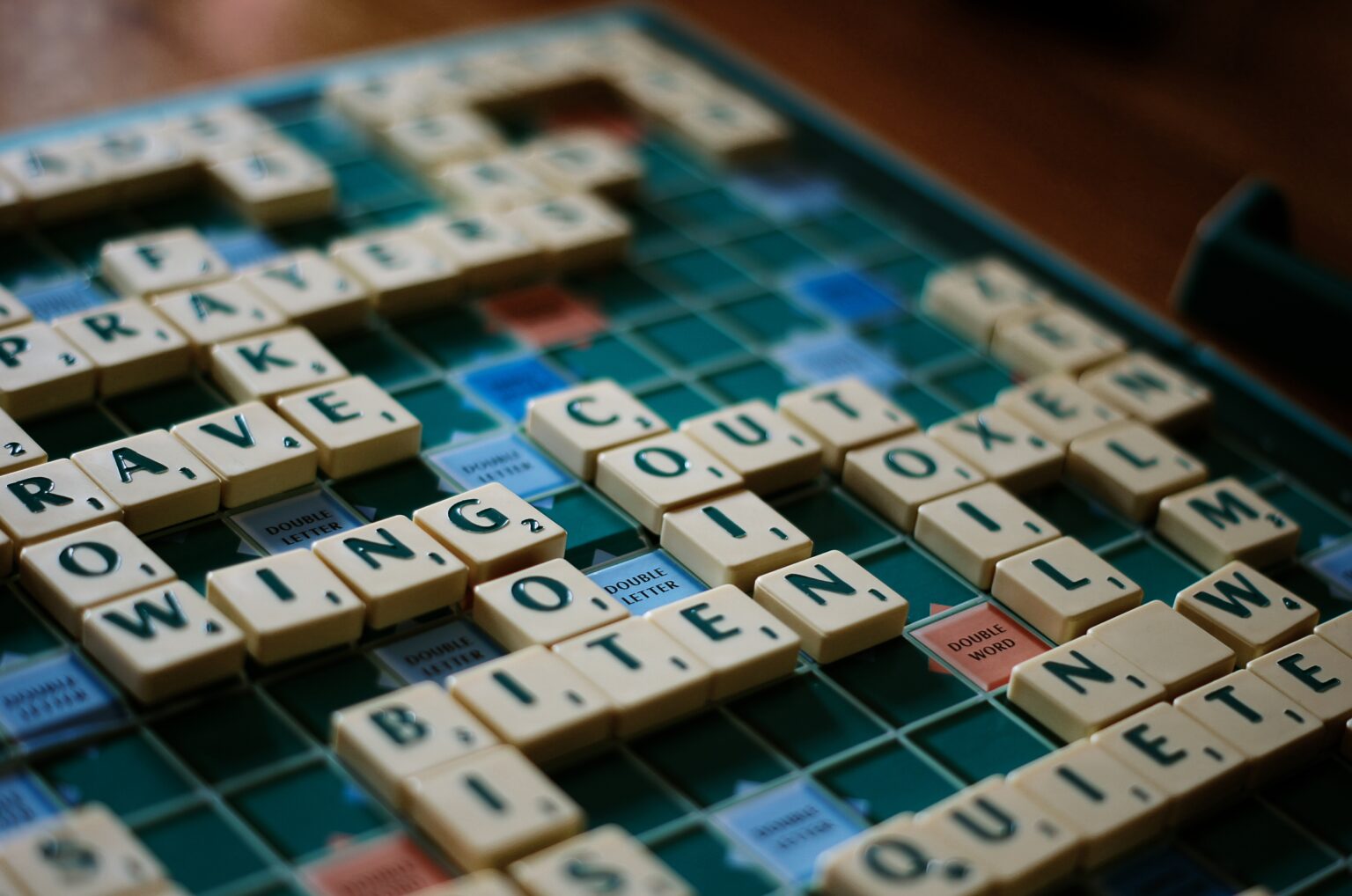all-you-need-to-know-about-different-types-of-scrabble-games-demotix
