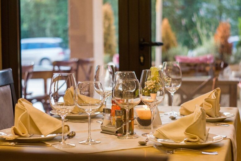 How to Tell If a Restaurant Is Clean and Hygienic 